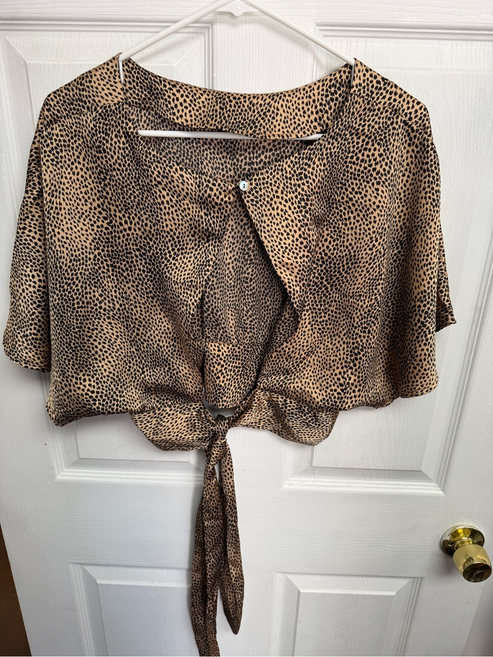 Fab’rik Leopard Print Tie Front Crop Top Blouse Size M